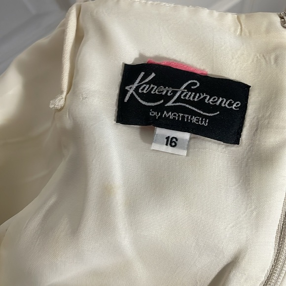 Ivory gown with jacket - Picture 2 of 7